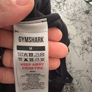 GYMSHARK Strappy Sports Bra – Black (Size M)